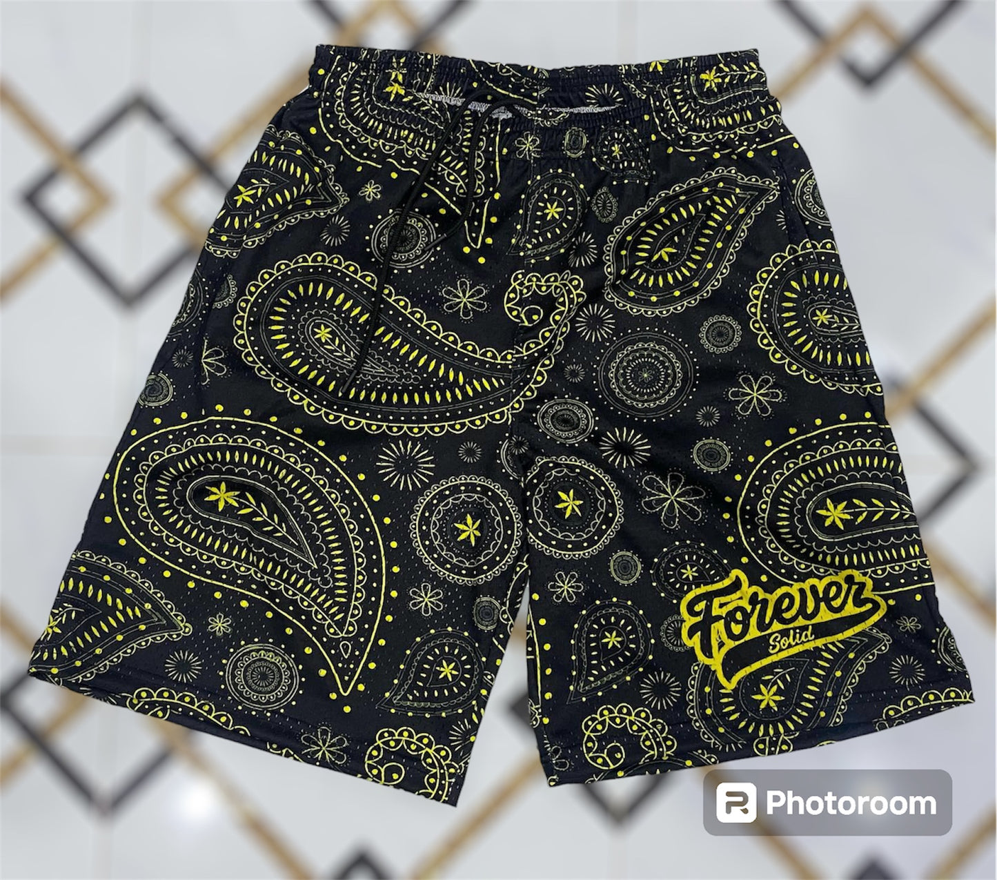 FOREVER SOLID PAISLEY SHORTS