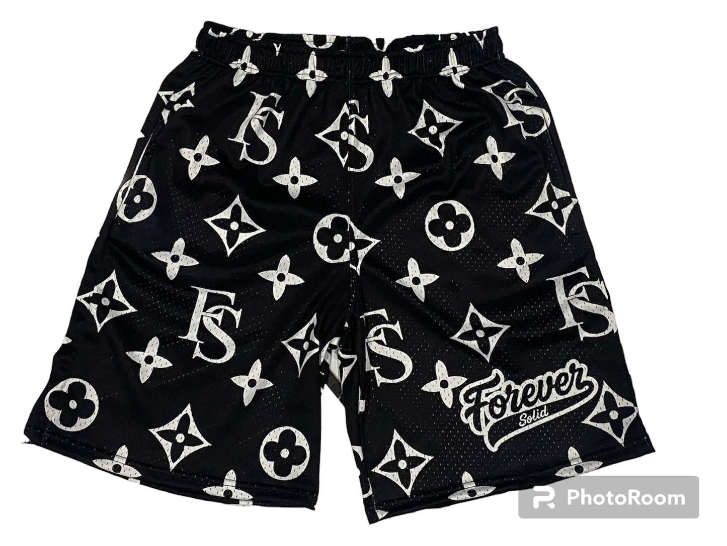 FOREVER SOLID “FS” LOGO SHORTS